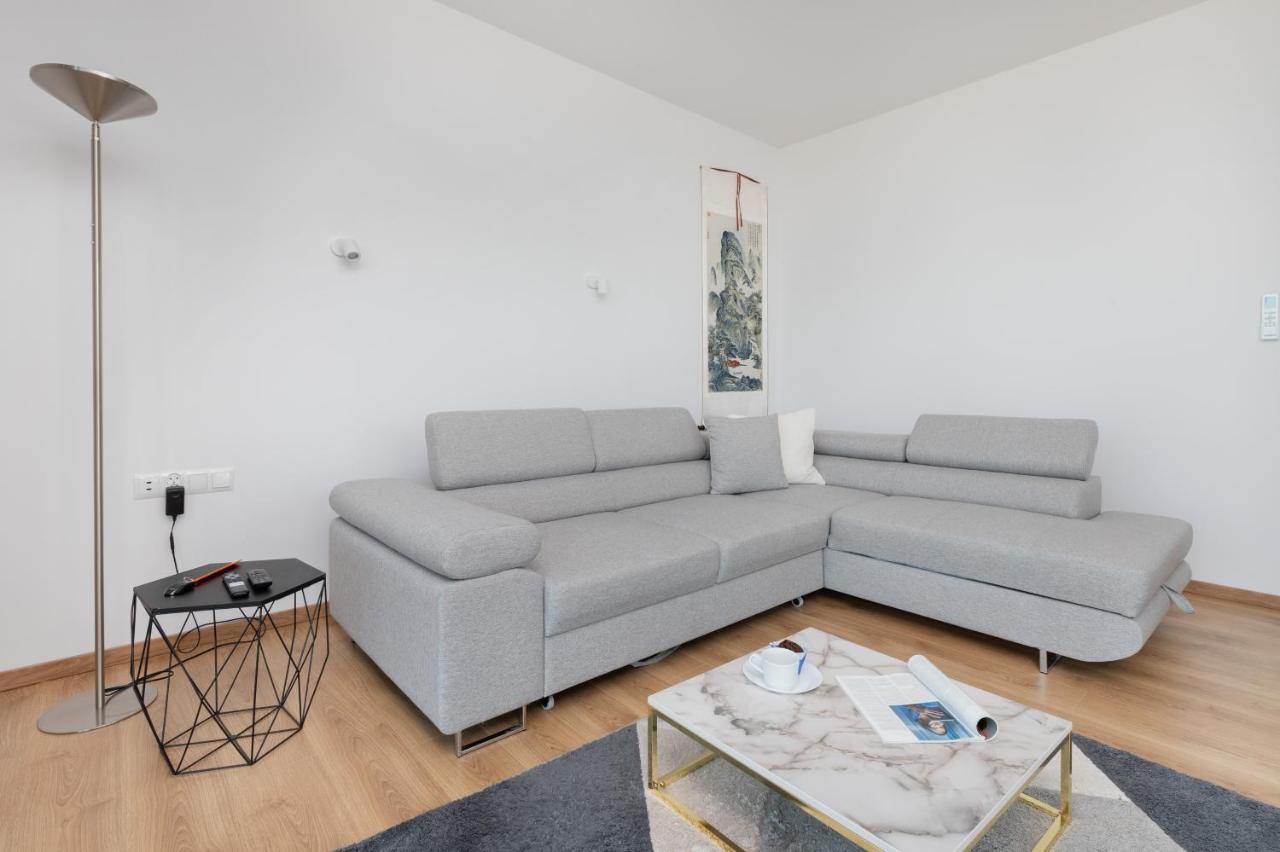 Tarasy Baltyku Apartments & Parking & Balcony By Noclegi Renters Danzig Exterior foto