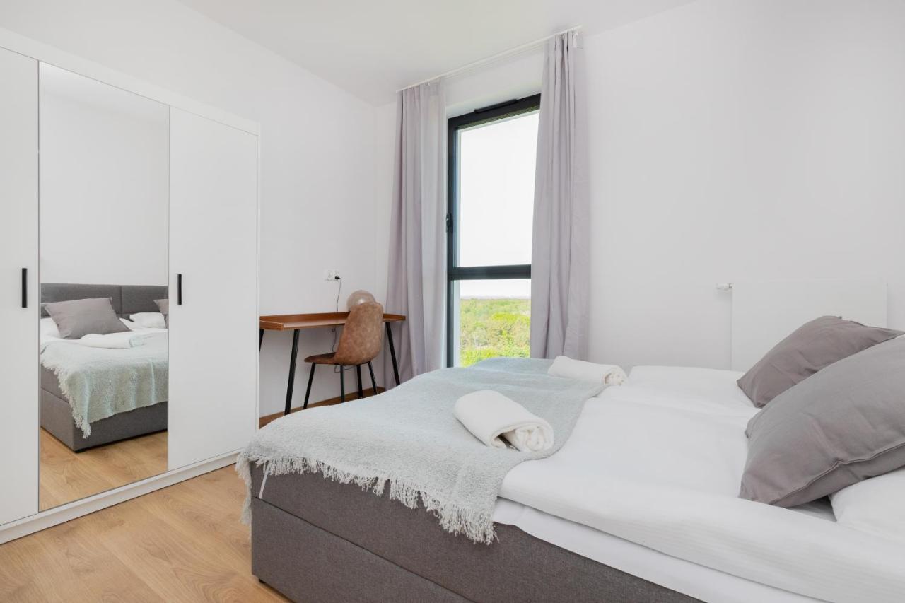 Tarasy Baltyku Apartments & Parking & Balcony By Noclegi Renters Danzig Exterior foto