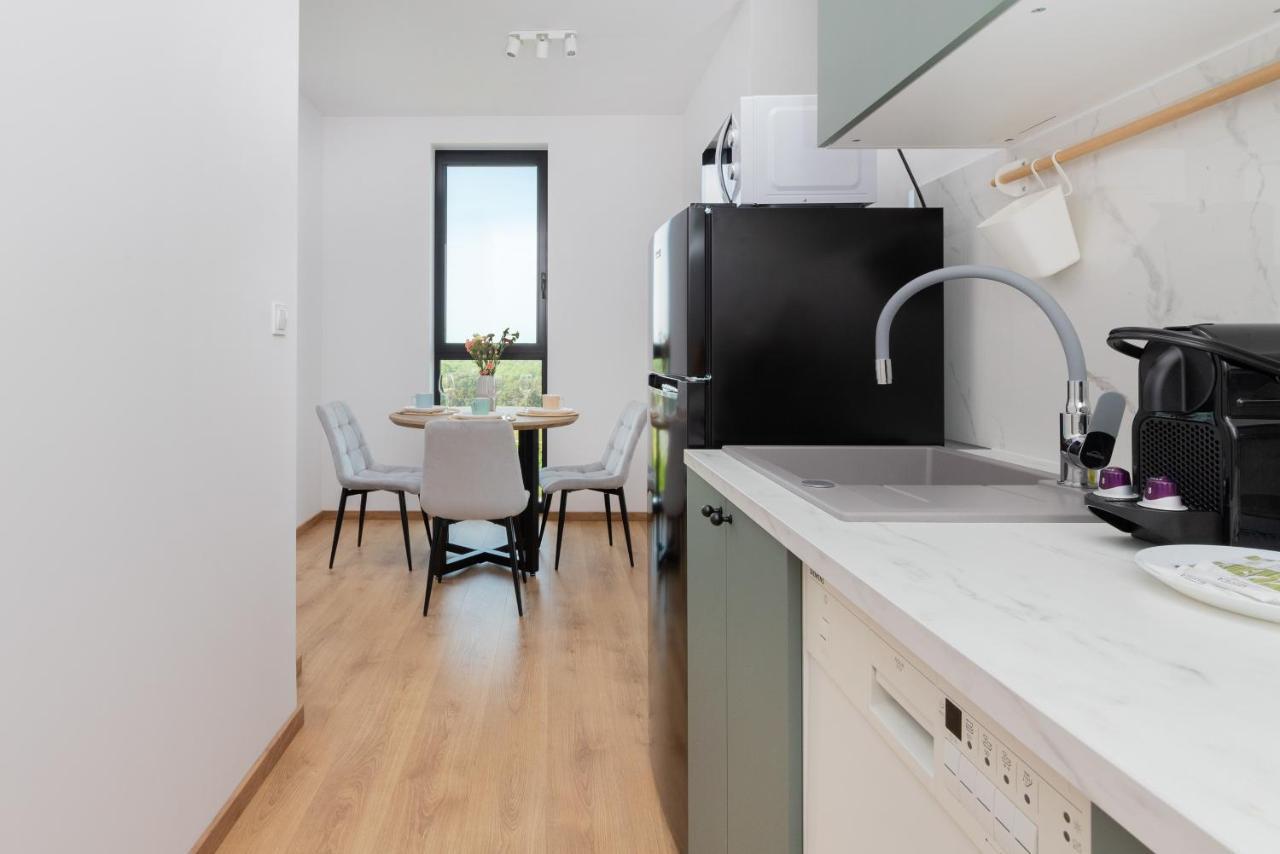 Tarasy Baltyku Apartments & Parking & Balcony By Noclegi Renters Danzig Exterior foto