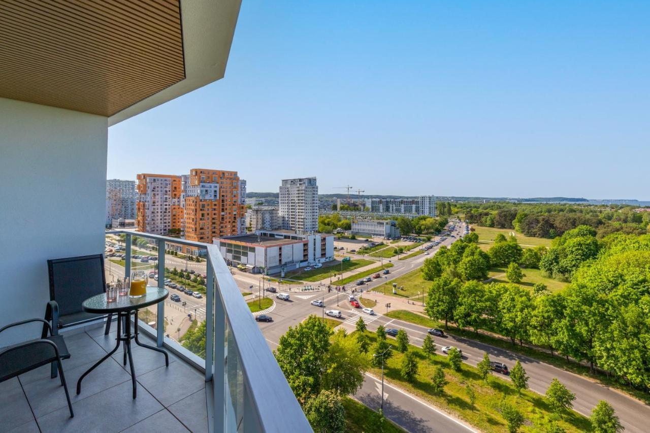 Tarasy Baltyku Apartments & Parking & Balcony By Noclegi Renters Danzig Exterior foto